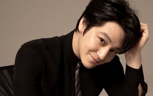 Perankan Sosok Nerd di 'Law School', ini 7 Potret Kim Bum yang Tampan dan Seksi