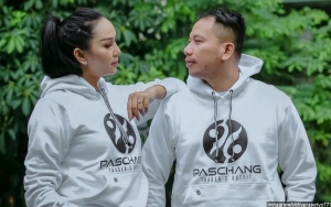 Kalina Oktarani Tak Bisa Temani Vicky Prasetyo Sidang Karena Antar Ibu ke RS, Dapat Kabar Buruk?
