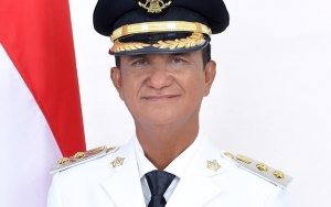 Begini Kronologi Wabup Sangihe Meninggal di Pesawat, Terungkap Sempat Tolak Operasi Tambang Emas