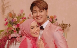 Tangis Rizky Billar dan Lesty Kejora Pecah di Acara Lamaran, Momen Ini Paling Bikin Nyesek