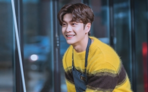Kang Tae Oh Kenang Masa Lalu Lewat Perannya 'Doom At Your Service', Pernah Lakoni Profesi Serupa