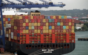 Neraca Perdagangan RI 2021 Surplus USD10,17 Miliar, Tanda Perekonomian Kembali Pulih?