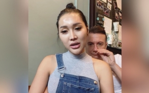 Sampai Nangis, Lucinta Luna Dapat Kejutan Romantis Ini Dari Pacar Bule