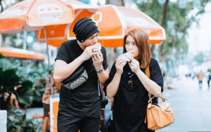 Wina Natalia Tegaskan Akan Terus Dampingi, Postingan Peluk Erat Anji Banjir Dukungan dan Doa