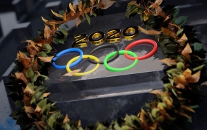 Seorang Anggota Tim Olimpiade Uganda Dinyatakan Positif COVID-19 Setibanya di Jepang