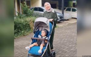 Fitri Tropica Curhat Anaknya Pernah Sulit Makan, Postingan Video Bikin Salah Fokus