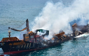 PBB Sebut Kebakaran Kapal di Sri Lanka Sebabkan Kerusakan Signifikan Pada Bumi