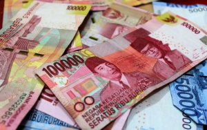 OJK Buka Suara Soal Pinjol Tiba-Tiba Kirim Uang Walau Tak Pernah Ajukan Pinjaman