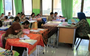 PPKM Mikro Ketat Mulai Hari Ini, Sekolah Tatap Muka Bakal Dibatalkan?