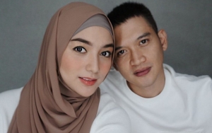 Rezky Aditya Makin Mesra dengan Citra Kirana Usai Peramal Nyai Kidul Benarkan Isu Hamili Wanita W