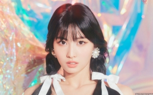 Momo TWICE Paling Takut Saat Syuting Adegan Ini di MV 'Alcohol-Free'