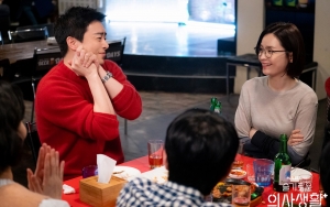 Jeon Mi Do Tolak Cinta Jo Jung Suk di 'Hospital Playlist 2' Dibilang Realistis, Kok Bisa?