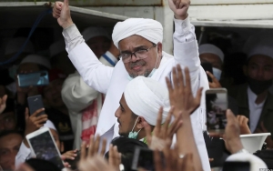 Hakim PN Jaktim Vonis Habib Rizieq 4 Tahun Penjara di Kasus Tes Swab RS UMMI