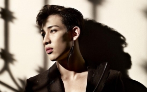 Debut Solonya Jadi Sorotan, Intip 7 Momen BamBam GOT7 Selfie Dengan Hewan Lucu