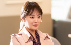 Jadi Kaki Tangan Uhm Ki Joon, Ahn Yeon Hong Makin Meresahkan di Still Cut 'Penthouse 3'