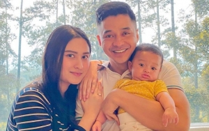 Adly Fairuz Sudah Negatif Covid-19, Bukti Bahagia Bertemu Anak-Istri Malah Pancing Gelak Tawa
