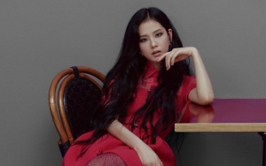 Jisoo Tampil Elegan, Bahas Hubungan dengan BLACKPINK dan Beri Saran Ini untuk Para Cewek