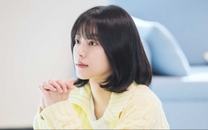 Kang Min Ah Senasib Dengan Teman Asrama, Begini Kata Tim 'At A Distance, Spring Is Green'