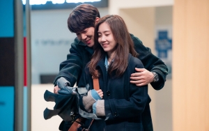 Yoo Yeon Seok Akui Pacari Shin Hyun Bin di 'Hospital Playlist 2' Picu Reaksi Kocak Ini