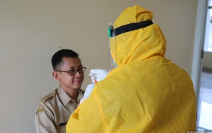 Positivity Rate RI Tinggi di Tengah 'Banjir' COVID-19, Satgas Beri Penjelasan