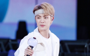 Jin BTS Buat Pengakuan Dulu Sering Kabur Jalan-jalan Sendirian, Member Lain Merinding