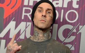 Travis Barker Akhirnya Bisa Naik Pesawat Lagi Usai Alami Trauma Kecelakaan Parah