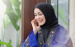 Nyaman 12 Tahun Menjanda, Berikut 7 Pesona Chintami Atmanegara Menjelang Usia 60-an 