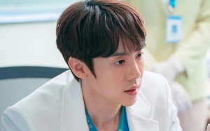 Yoo Yeon Seok Akui Kesulitan Saat Syuting Adegan 'Hospital Playlist 2' Ini
