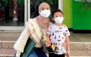 Masih Positive Thinking, Nycta Gina Curhat Sang Putra Tunjukkan Gejala 'Nyerempet' Covid-19