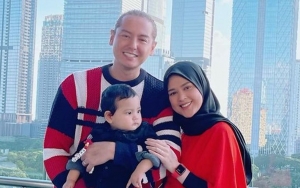 Roger Danuarta Positif Covid-19, Bagaimana Kondisi Cut Meyriska dan Bayinya?