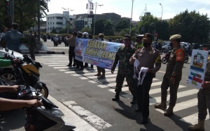 PPKM Mikro Darurat Segera Diberlakukan, Menko Luhut Ditunjuk Sebagai Koordinator