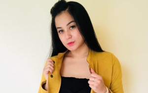 Pernah Jadi Adik Angkat Jane Shalimar, Juwita Bahar Bagikan Chat Terakhir