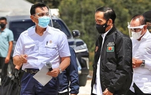 Luhut Tepis Tudingan Jokowi Cuma Peduli Ekonomi Usai Tolak Lockdown Saat 'Banjir' COVID-19