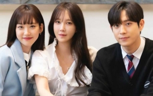 SBS Rilis Foto Keluarga Baru 'Penthouse 3', Kedekatan Lee Ji Ah dan Han Ji Hyun Tuai Sorotan