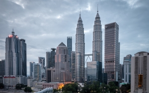 Malaysia Deteksi Klaster COVID-19 Baru dari Indonesia