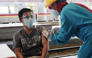 Harga Vaksinasi COVID-19 Berbayar di Kimia Farma Capai Rp 879.140, Epidemiolog Beri Kritik Pedas