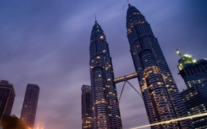 Pengusaha Malaysia Usul Susun SOP Prokes Bagi Karyawan Yang Telah Divaksinasi COVID-19