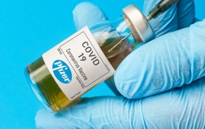 Pfizer Akan Bertemu Dengan Pejabat AS Untuk Bahas Kelanjutan Peluncuran Booster Vaksin COVID-19