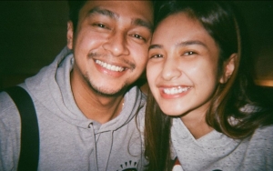 Deva Mahenra Ikut Bangga Mikha Tambayong Lulus S2 Harvard University, Sisipkan Pesan Haru Romantis