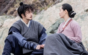 Jadi Pasangan, Yuri SNSD Akui Sering Dibantu Jung Il Woo Saat Syuting 'Bossam: Steal the Fate'