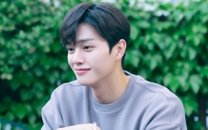 Nyeleneh, Intip Sederet Tingkah Random Song Kang Gara-gara Pegang Benda Ini di BTS 'Nevertheless'