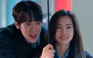 Makin Uwu, Yoo Yeon Seok dan Shin Hyun Bin Kembali Ciuman Mesra di 'Hospital Playlist 2'