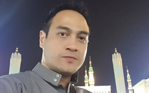 Kondisi Memprihatikan Ferry Irawan Sakit Keras Terkuak, Kini Pakai Gips Hingga Sulit Bicara