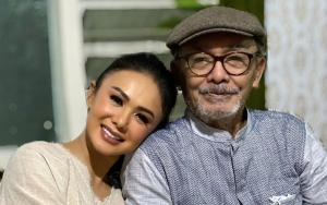 Detik-detik Yuni Shara Tuntun Kepergian Sang Ayah Bikin Nyesek, Keinginan Ini Bak Firasat