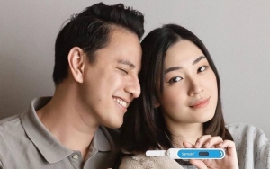 Pamerkan Hasil USG Calon Bayi, Billy Davidson Akui Tak Sabar Nantikan Kelahiran Anak Pertama