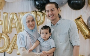 Sikap Roger Danuarta Usai Pemotretan Putra Cut Meyriska Dibully Mubazir, Bodo Amat?