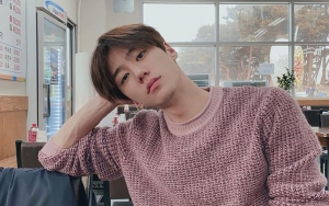 Perankan Idol Papan Atas di 'Imitation', Ini 7 Potret Keren Lee Jun Young U-Kiss