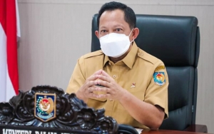 Tak Hanya 19 Gubernur, Mendagri Tito Juga Tegur Ratusan Bupati Dan Wali Kota Soal Insentif Nakes