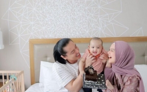 Momen Ultah Anak Disorot, Intip 7 Potret Cut Meyriska dan Roger Danuarta Bukti Family Goals