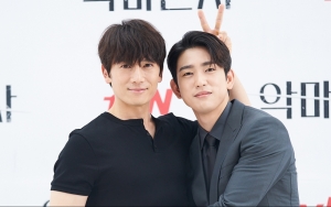 Jinyoung GOT7 Sibuk Goda Ji Sung Saat Syuting Sidang 'The Devil Judge', Sampai Bikin Ngambek?